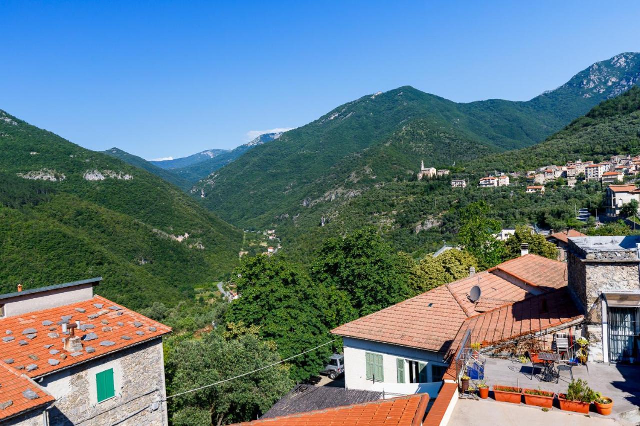Arve Castelbianco - B&B E Appartamento Colletta Luaran gambar