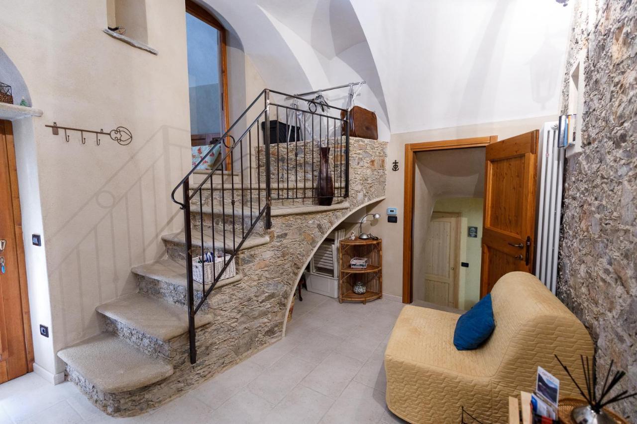 Arve Castelbianco - B&B E Appartamento Colletta Luaran gambar