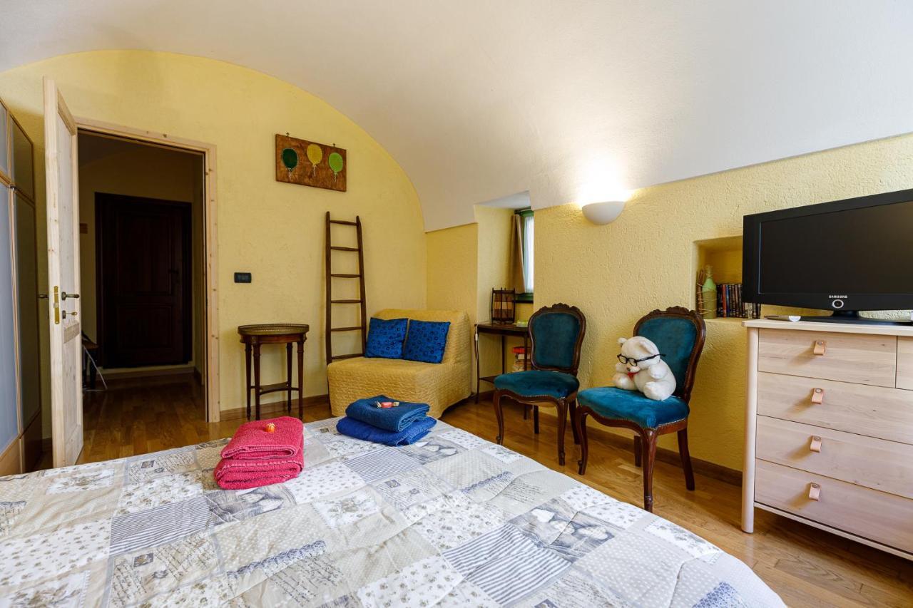 Arve Castelbianco - B&B E Appartamento Colletta Luaran gambar