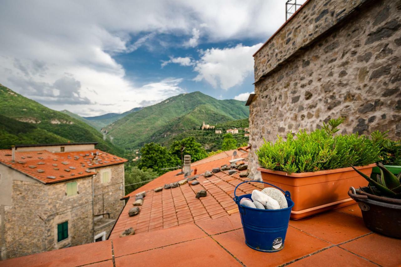 Arve Castelbianco - B&B E Appartamento Colletta Luaran gambar