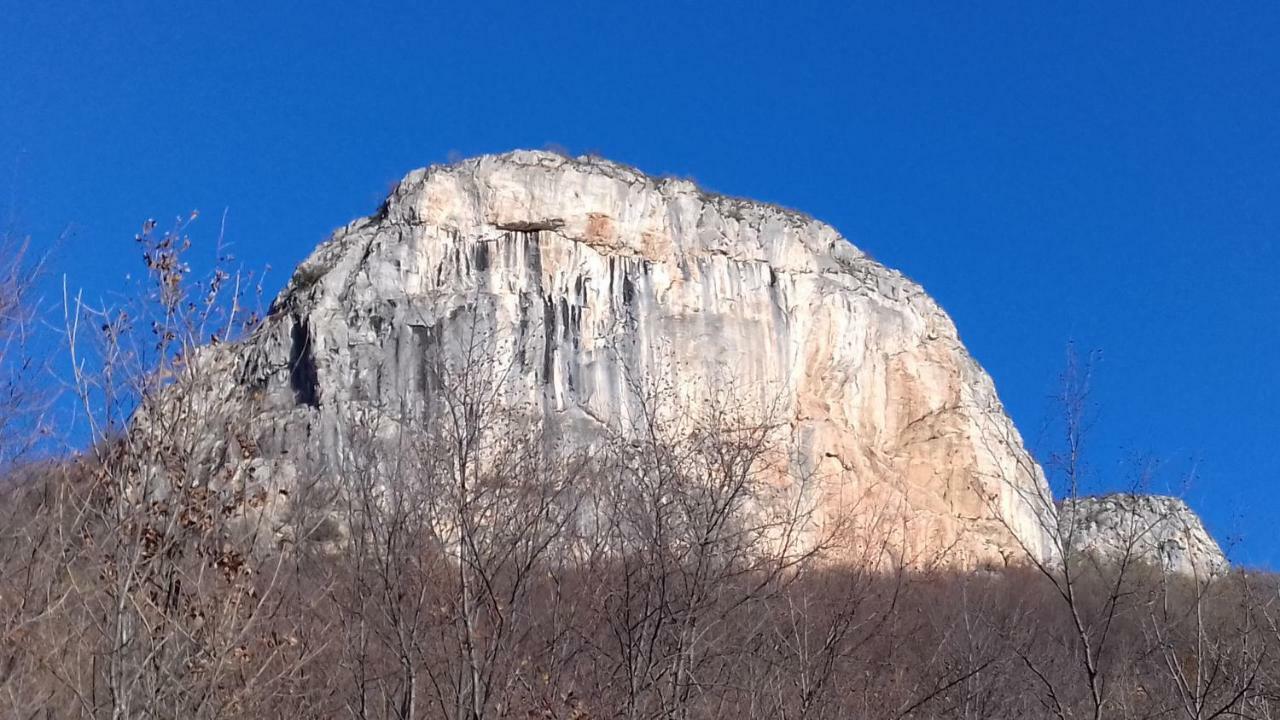 Arve Castelbianco - B&B E Appartamento Colletta Luaran gambar