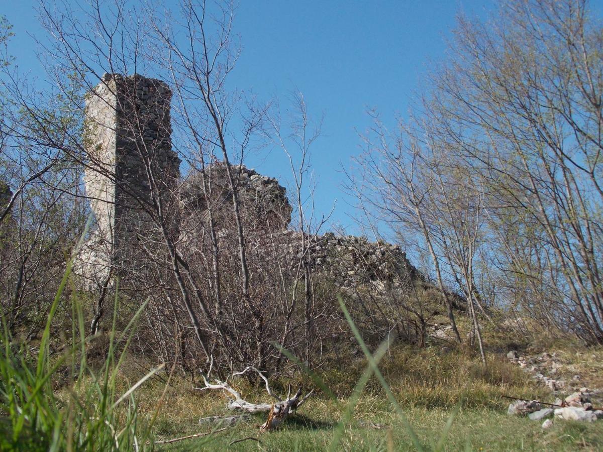 Arve Castelbianco - B&B E Appartamento Colletta Luaran gambar