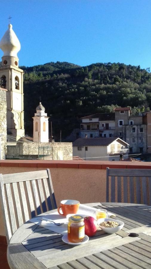 Arve Castelbianco - B&B E Appartamento Colletta Luaran gambar