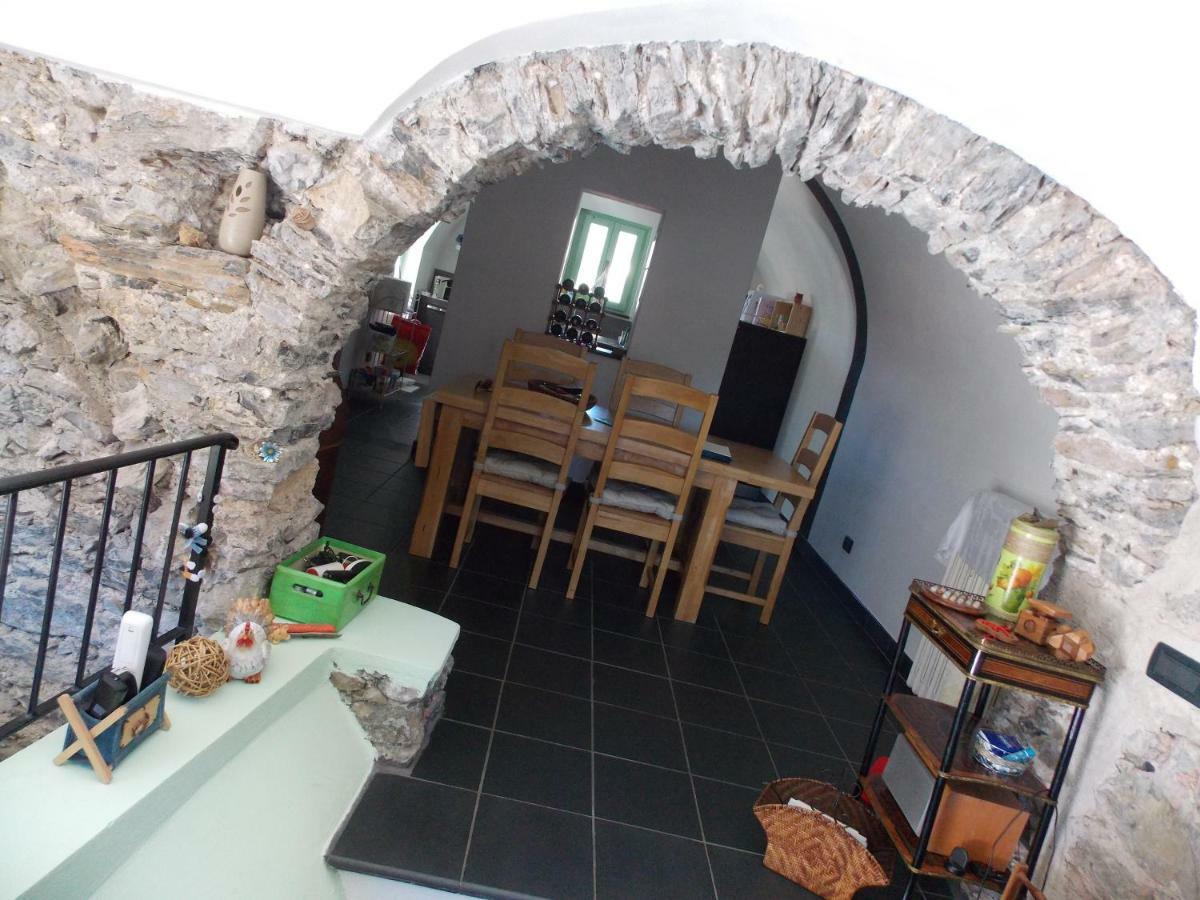 Arve Castelbianco - B&B E Appartamento Colletta Luaran gambar